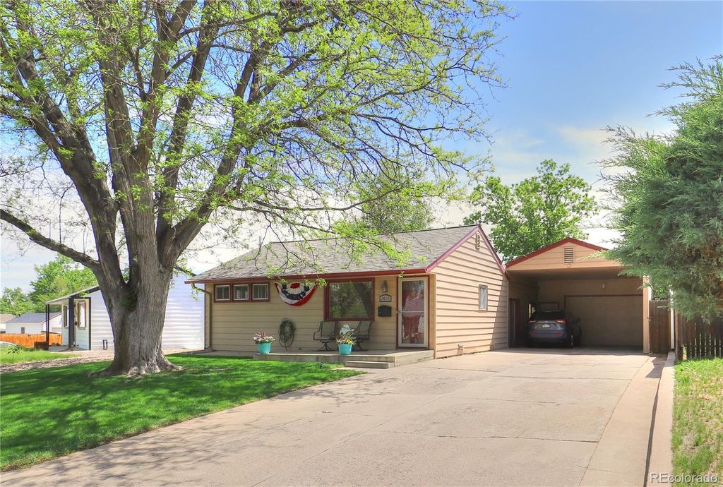 2610 S King Street, Denver, CO 80219