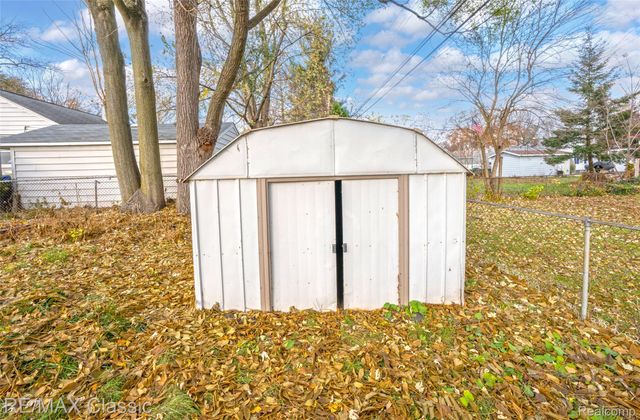 1439 Kingsley Street, Mt. Clemens, MI 48043