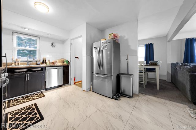 1439 Kingsley Street, Mt. Clemens, MI 48043