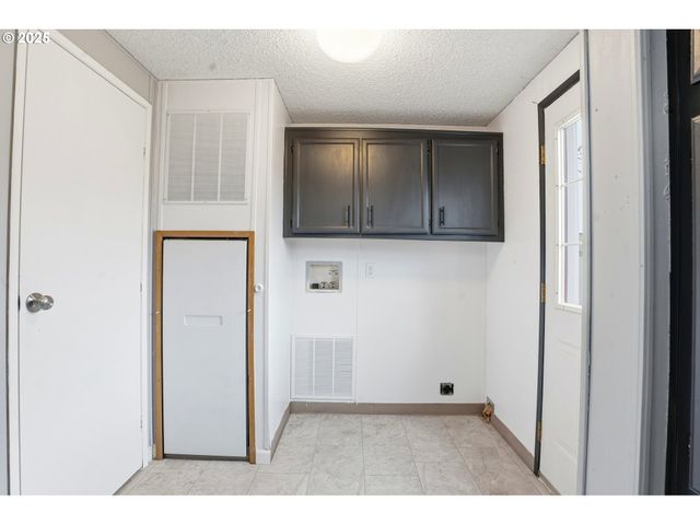 13217 Ne 59TH St 126, Vancouver, WA 98682