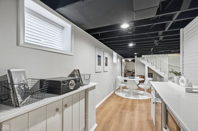 6976 Washington Boulevard, Indianapolis, IN 46220