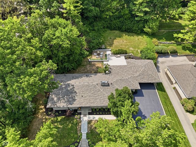 6976 Washington Boulevard, Indianapolis, IN 46220