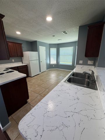 1115 Chancellorsville Parkway, Grand Prairie, TX 75052