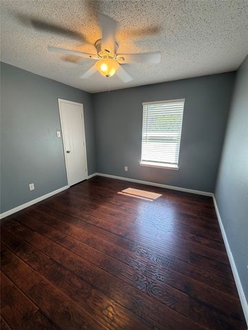 1115 Chancellorsville Parkway, Grand Prairie, TX 75052
