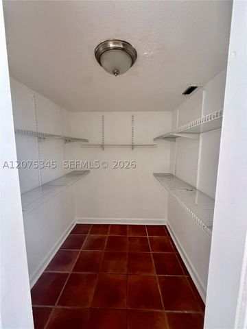 1094 SE 6th Ave 1094, Dania Beach, FL 33004