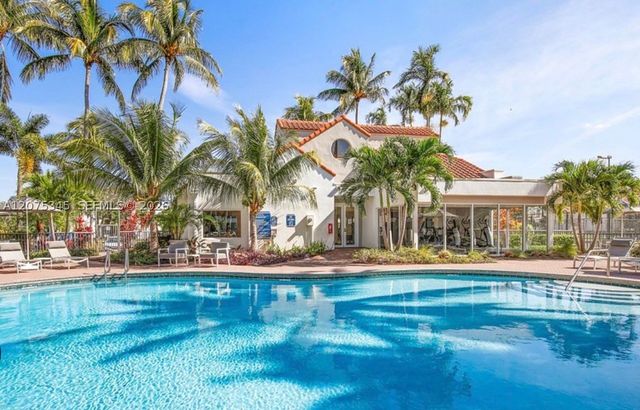 1094 SE 6th Ave 1094, Dania Beach, FL 33004