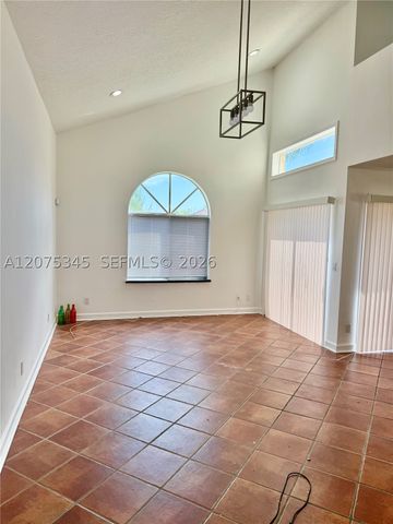 1094 SE 6th Ave 1094, Dania Beach, FL 33004