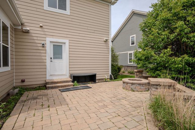 781 Richwood Avenue, Elgin, IL 60124