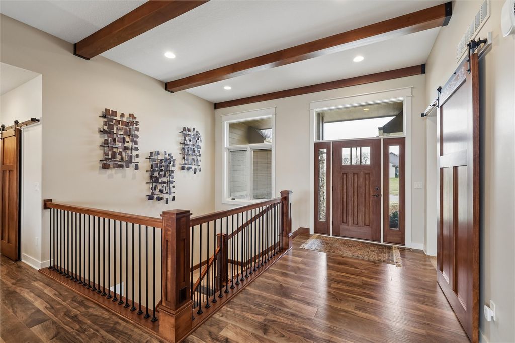 7821 NW 104th Court, Johnston, IA 50131