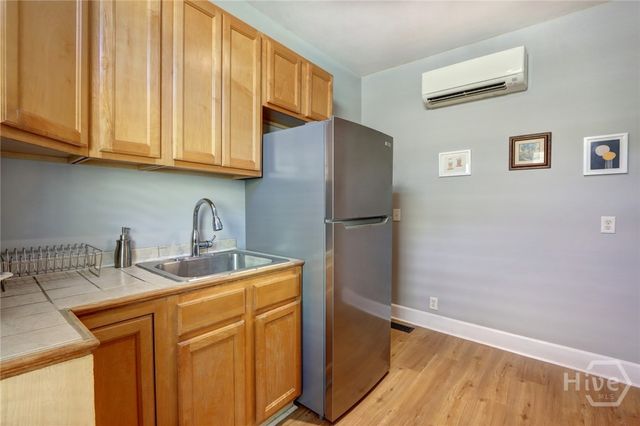 530 E Gordon Lane, Savannah, GA 31401