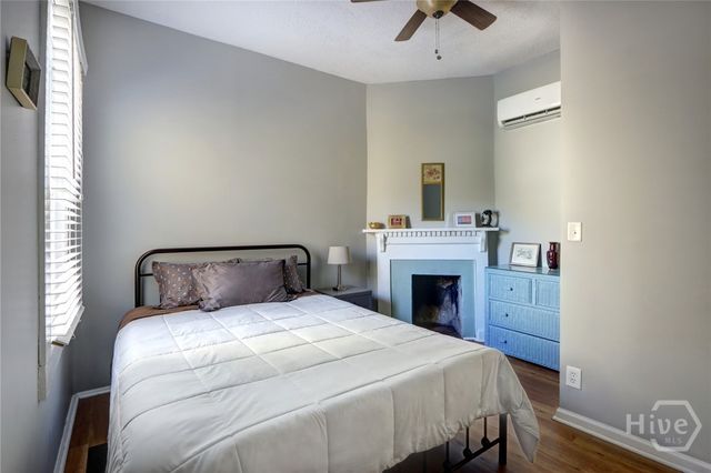 530 E Gordon Lane, Savannah, GA 31401