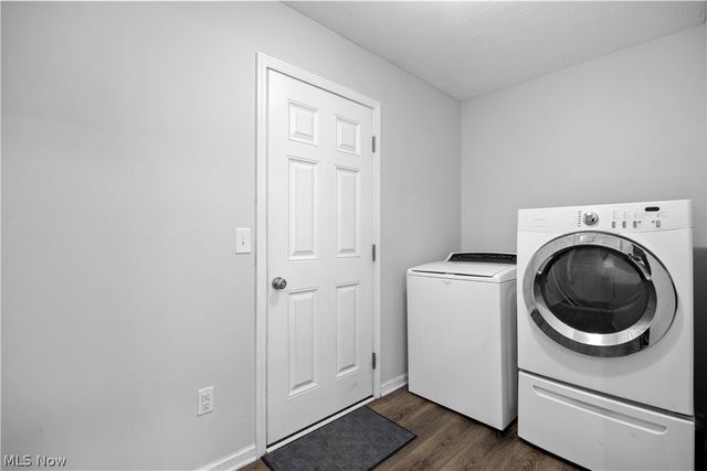 3822 Parkside Circle E, Lorain, OH 44053