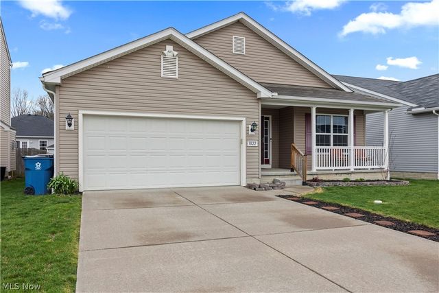 3822 Parkside Circle E, Lorain, OH 44053