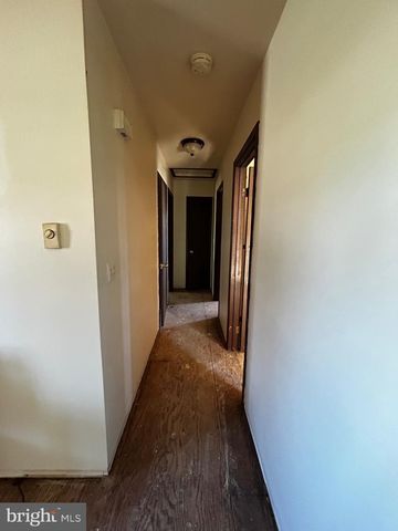 306 YEAGLEY RD, Myerstown, PA 17067