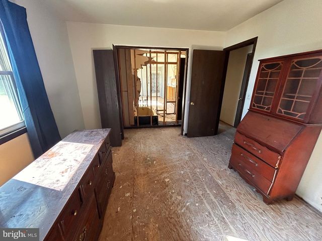 306 YEAGLEY RD, Myerstown, PA 17067