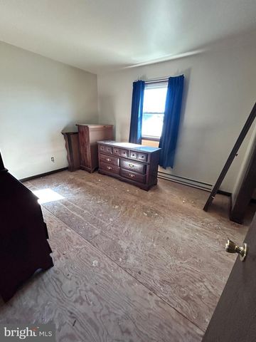 306 YEAGLEY RD, Myerstown, PA 17067