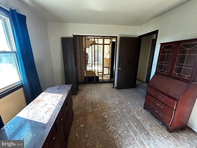 306 YEAGLEY RD, Myerstown, PA 17067