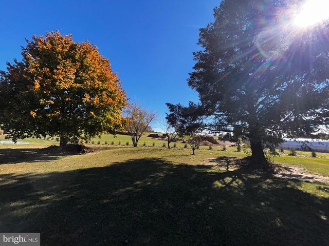 306 YEAGLEY RD, Myerstown, PA 17067