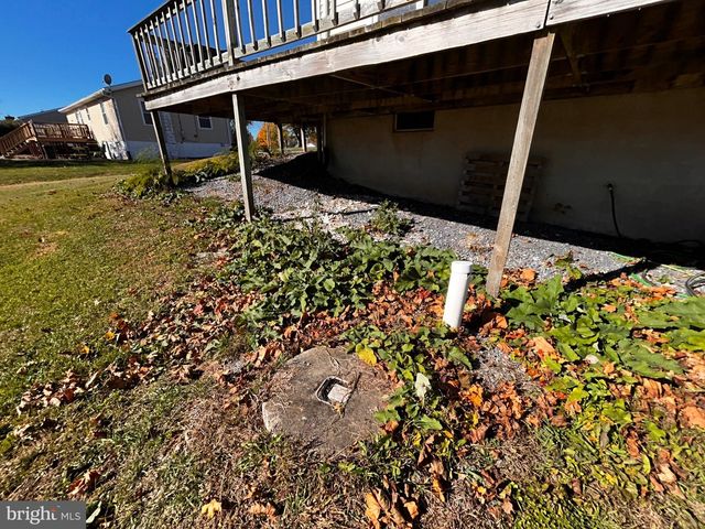 306 YEAGLEY RD, Myerstown, PA 17067