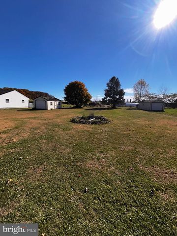 306 YEAGLEY RD, Myerstown, PA 17067