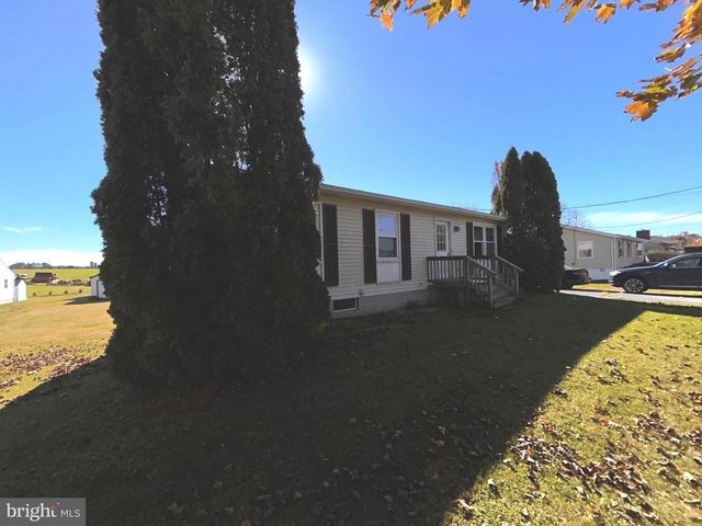 306 YEAGLEY RD, Myerstown, PA 17067