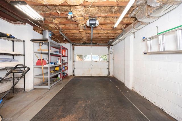 1443 Old Town Road, Winston-salem, NC 27106