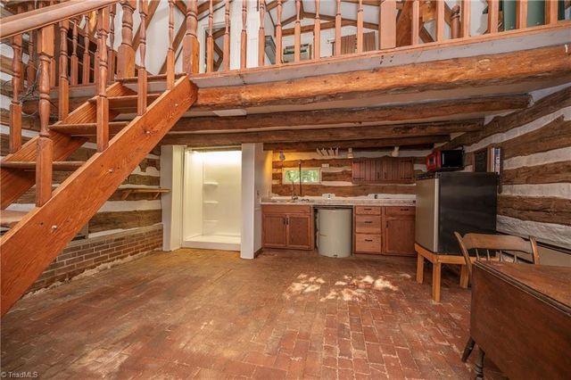 1443 Old Town Road, Winston-salem, NC 27106