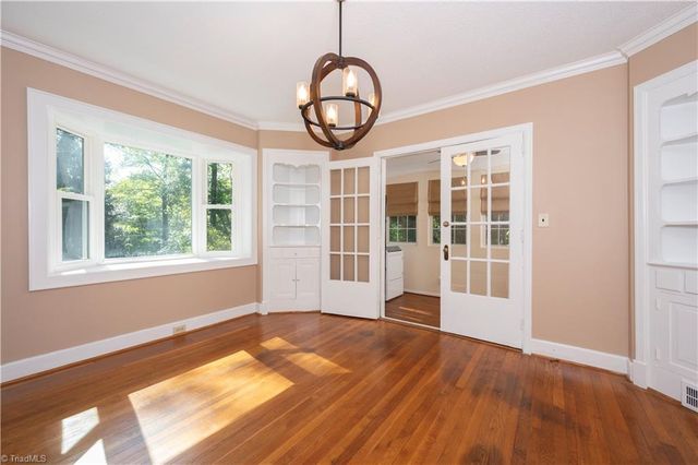 1443 Old Town Road, Winston-salem, NC 27106