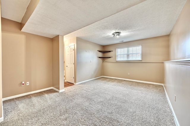 222 Springwood Drive, Alexandria, KY 41001