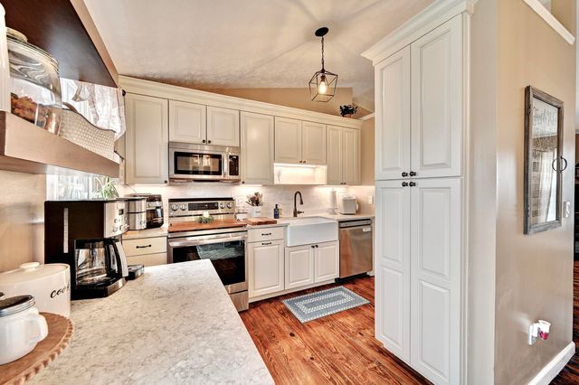 222 Springwood Drive, Alexandria, KY 41001