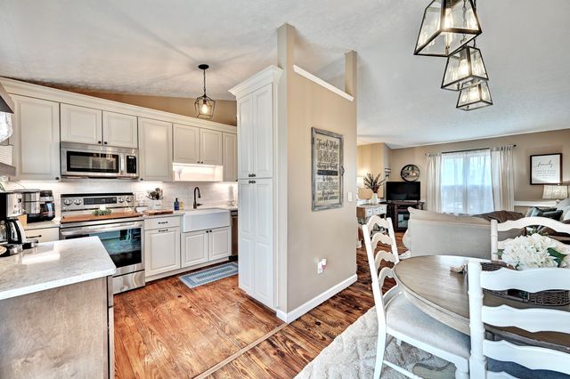 222 Springwood Drive, Alexandria, KY 41001