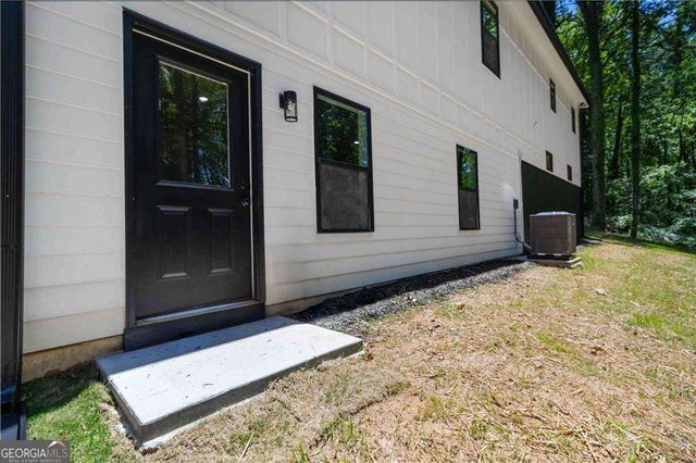 775 Catherine Drive, Lawrenceville, GA 30044