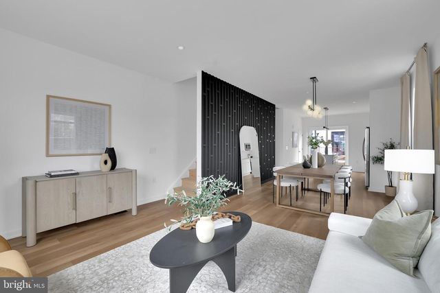 2447 SHANNON PL SE, Washington, DC 20020