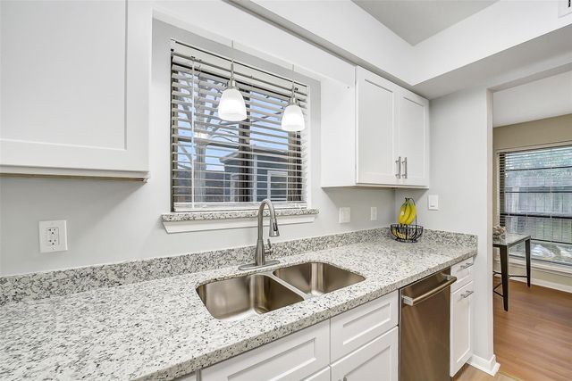 3414 Chadwell Glen Lane, Houston, TX 77082