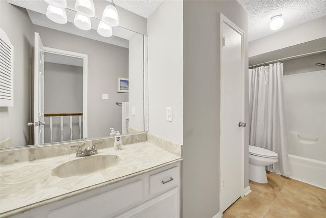 3414 Chadwell Glen Lane, Houston, TX 77082