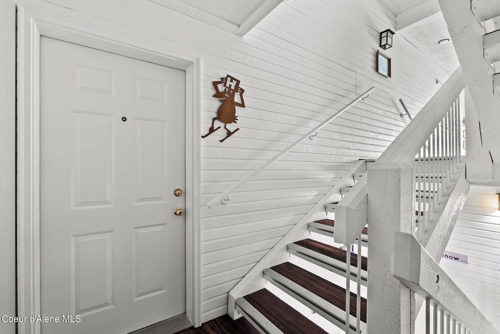 155 Crystal Springs Rd, 401, Sandpoint, ID 83864 photo 20