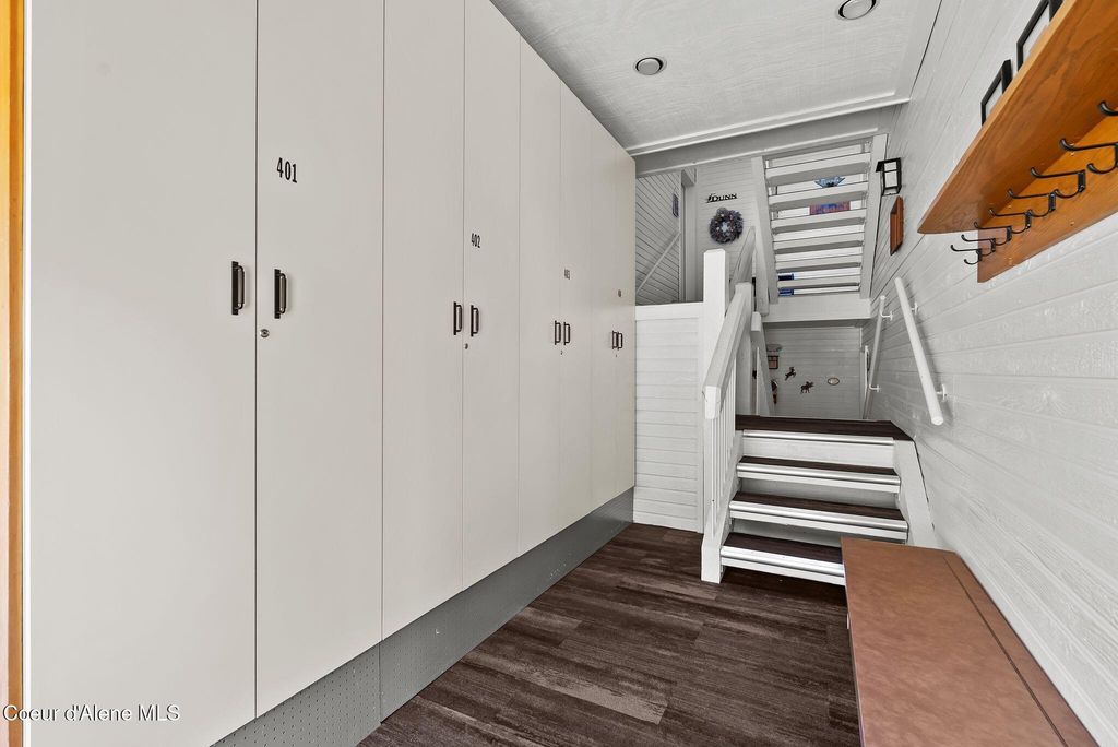 155 Crystal Springs Rd, 401, Sandpoint, ID 83864 photo 21