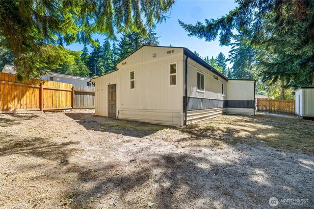 1527 Roy Road, Freeland, WA 98249