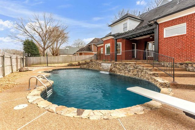 590 ENJELICA CV, Collierville, TN 38017