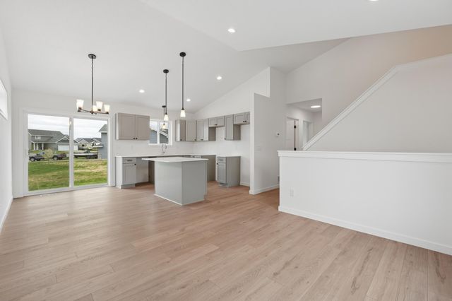 278 Eagle Ridge Drive, Roberts, WI 54023