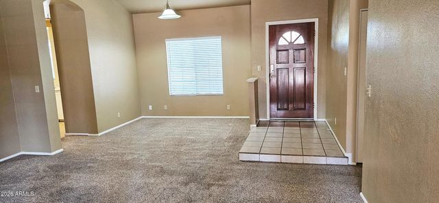815 E LEXINGTON Avenue, Gilbert, AZ 85234