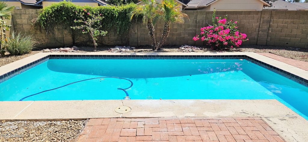 815 E LEXINGTON Avenue, Gilbert, AZ 85234 — photo 4