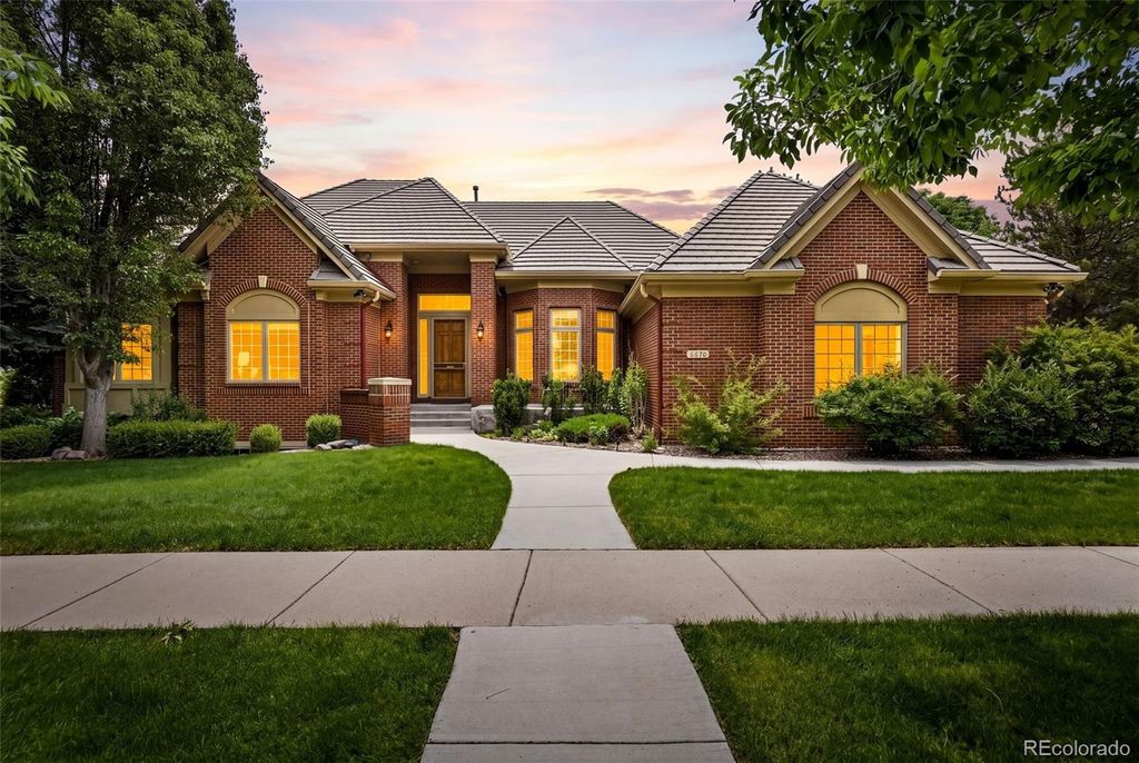 6670 W Crestline Avenue, Littleton, CO 80123