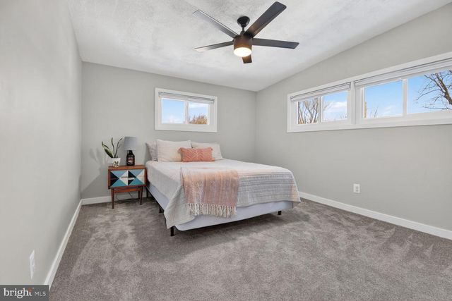 12 DOROTHY LN, Rockville, MD 20851