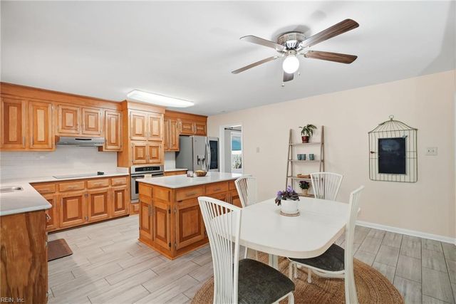 1844 Timberwood LN, Virginia Beach, VA 23454