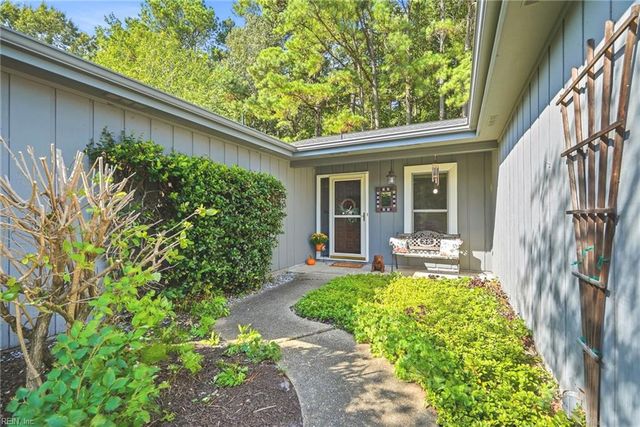 1844 Timberwood LN, Virginia Beach, VA 23454