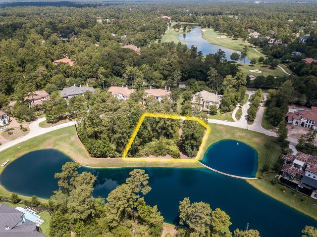 30 Lamerie Way, The Woodlands, TX 77382