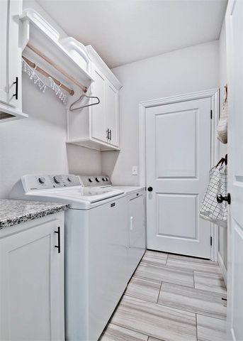 624 N Sabine Pass Road, Fayetteville, AR 72704