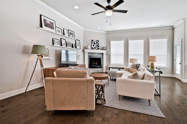 624 N Sabine Pass Road, Fayetteville, AR 72704