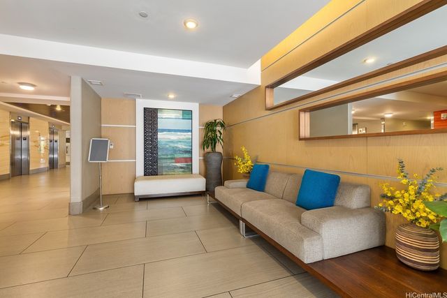 7000 Hawaii Kai Drive 3915, Honolulu, HI 96825